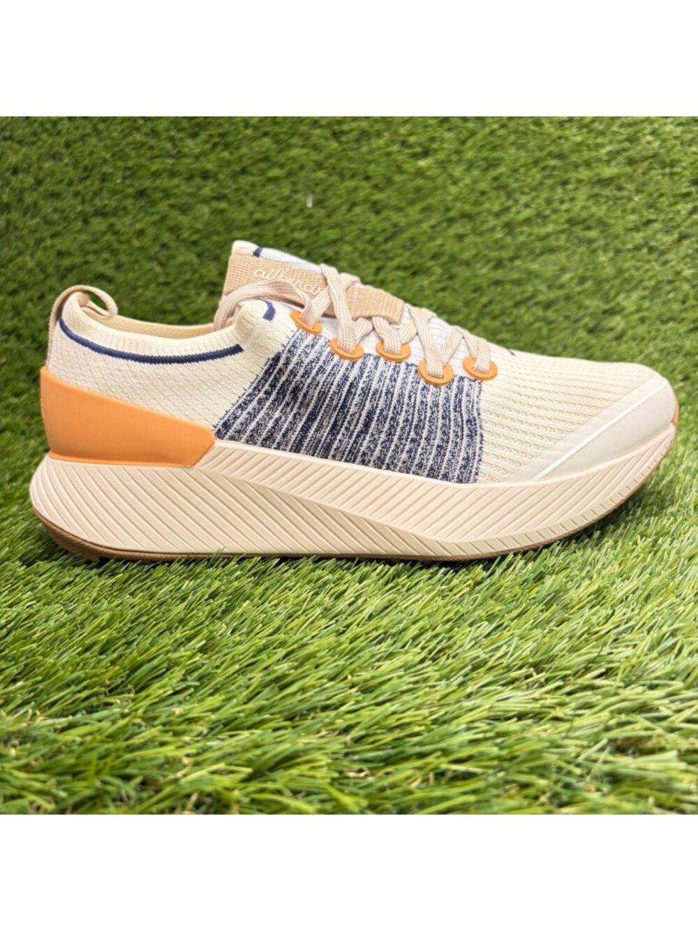 Allbirds Tree Glider Womens Size 7.5 Ivory Blue Athletic Running Shoes Sneakers